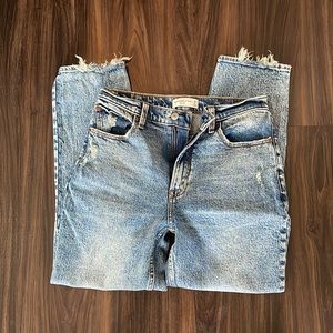 Abercrombie & Fitch Mom High Rise